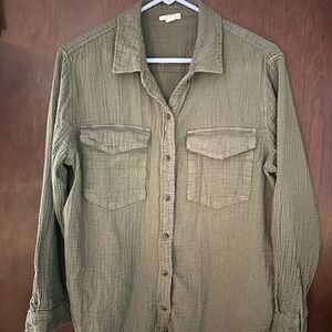a.n.a Forest Green Casual Shirt With Dual Pockets, Long Sleeves and Button Close